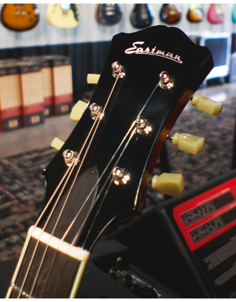 Eastman T386 Semi-Hollow Classic