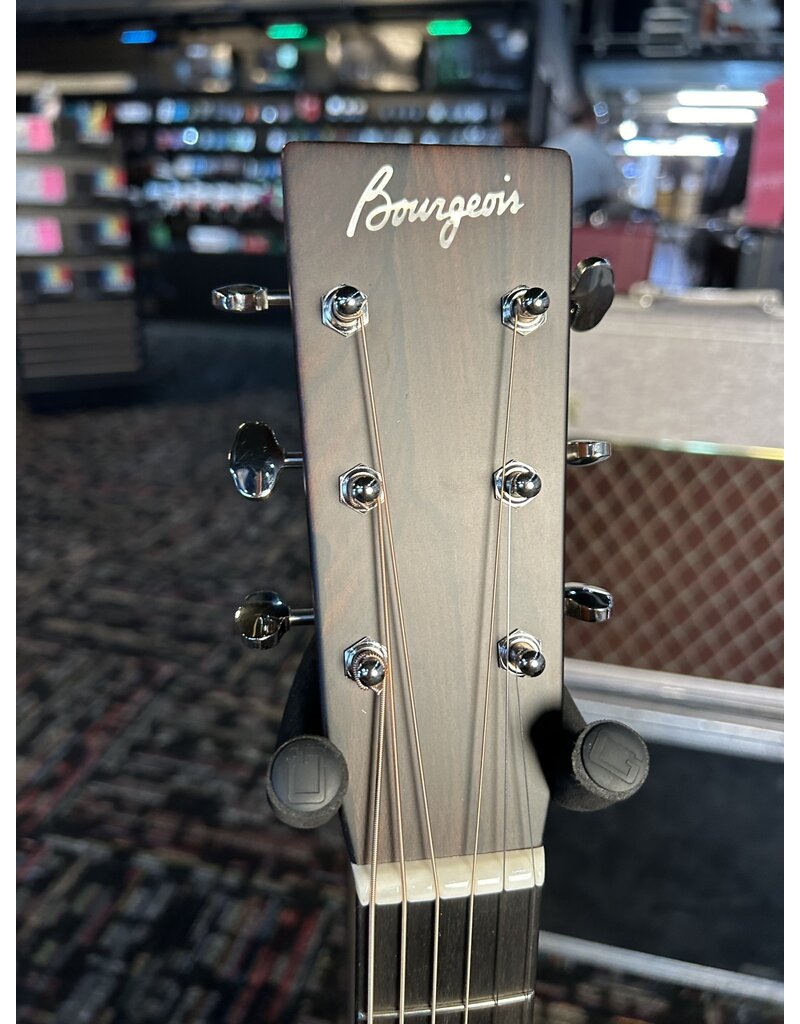 Bourgeois Country Boy Touchstone Series OM Acoustic