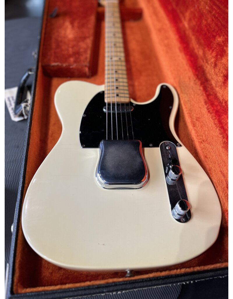 Fender Vintage 1969 Fender Telecaster w/ Hardshell Case