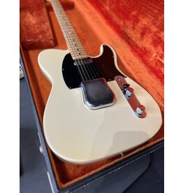Fender Vintage 1969 Fender Telecaster w/ Hardshell Case