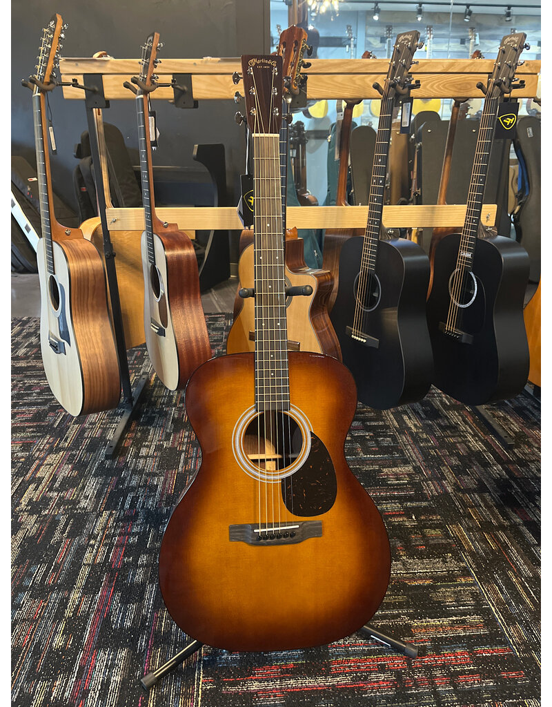 Martin Martin OM-21 Standard Series Acoustic Ambertone