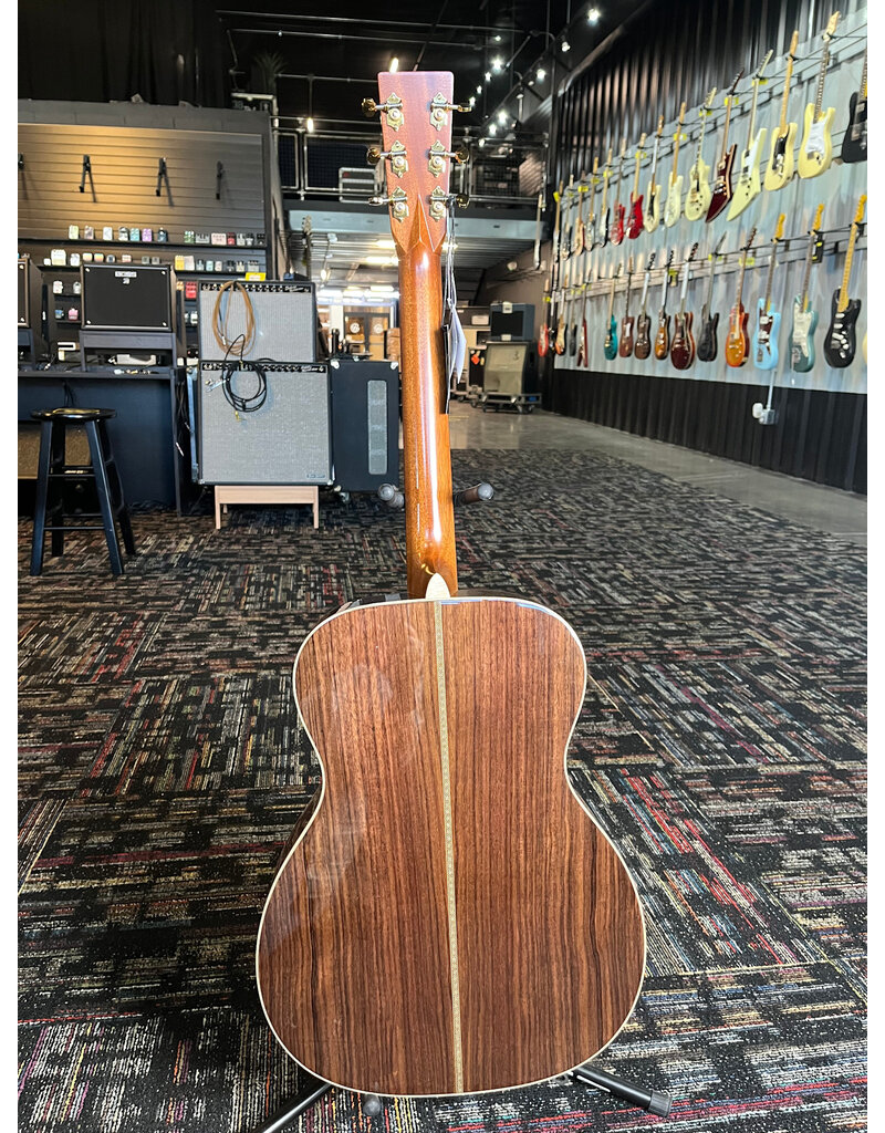 Martin Guitar Martin 000-28 Modern Deluxe