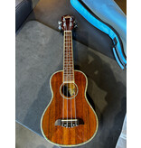 Oscar Schmidt Used Oscar Schmidt OU5 ukulele w/bag