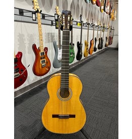 Beuscher Used Beuscher Classical guitar w/case (as is)