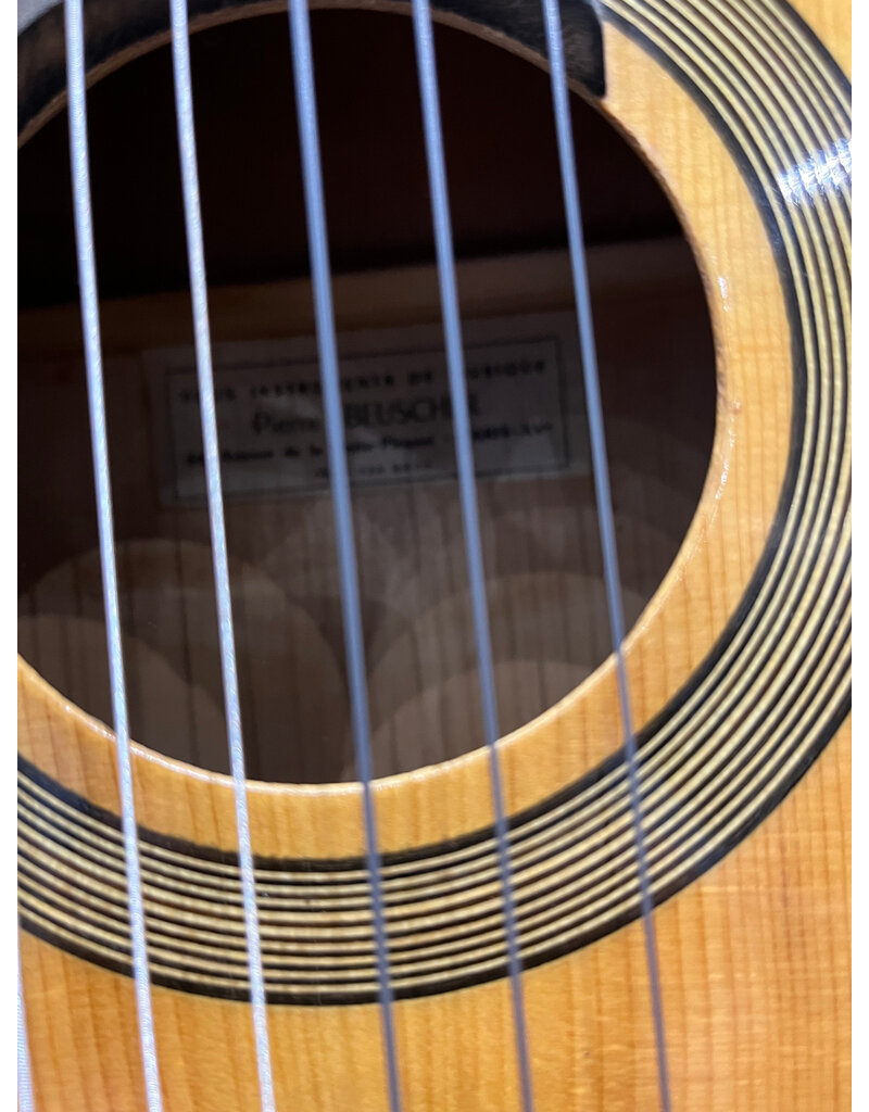 Beuscher Used Beuscher Classical guitar w/case (as is)