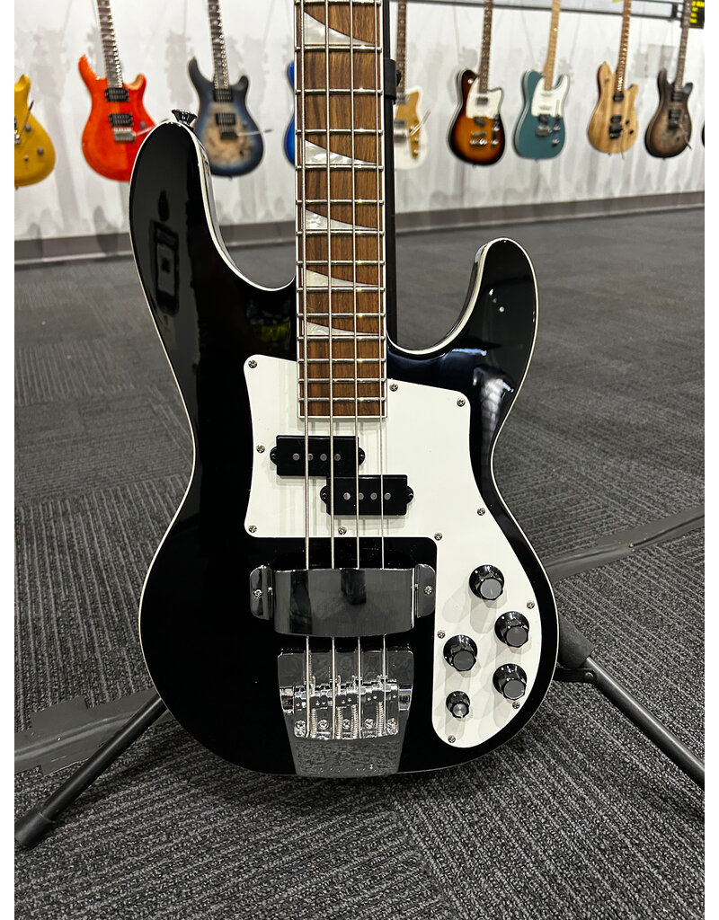 Used Jackson X Series Concert Bass