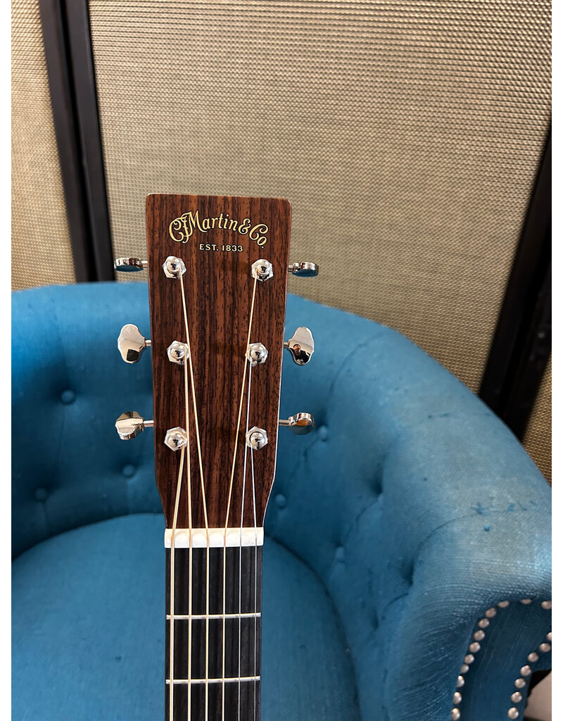 Martin Martin D-18 Standard Series Dreadnought Acoustic