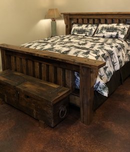 Artisans Queen End of Bed Chest 60x16x20