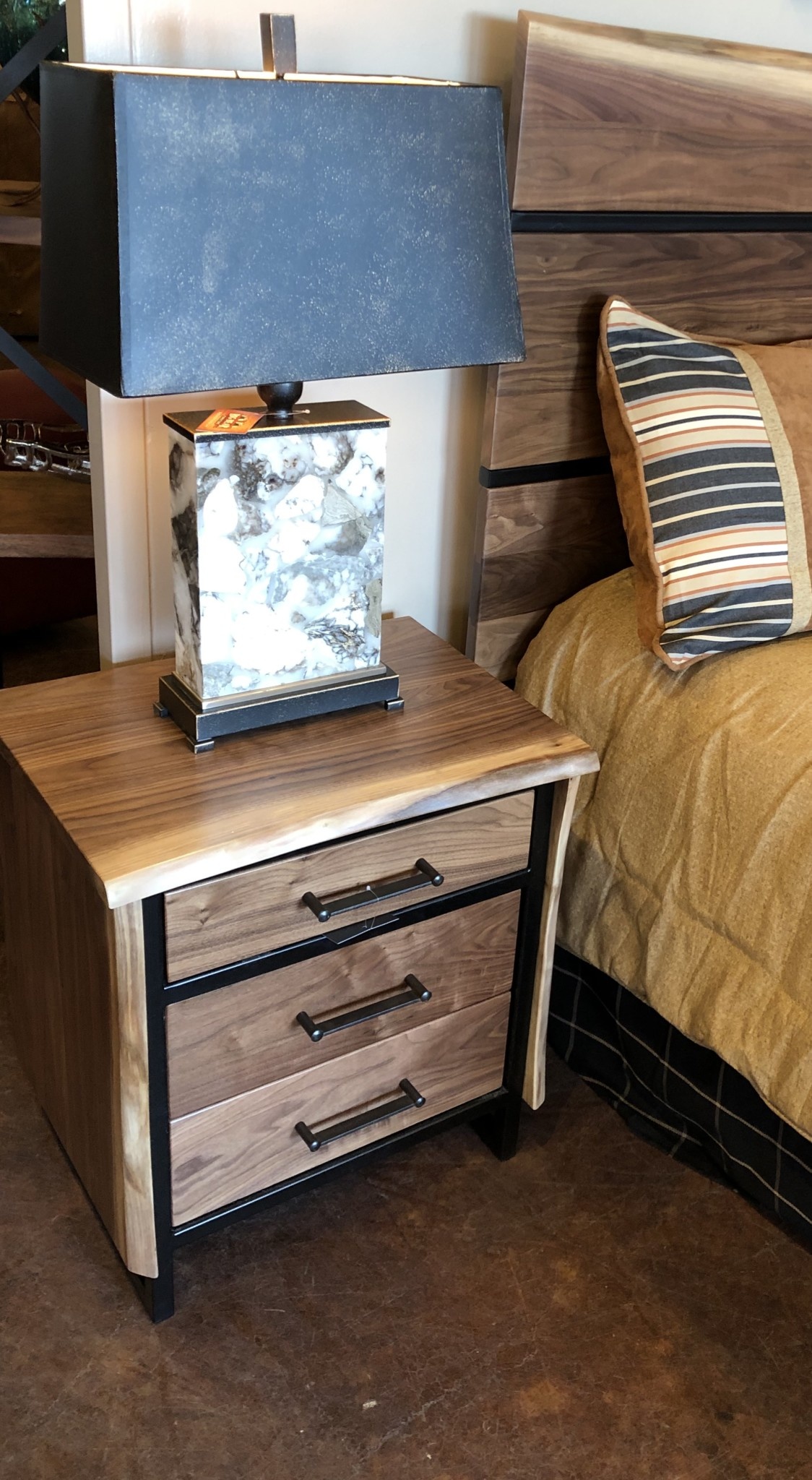 Troubadour Troubadour 3 Drawer Nightstand