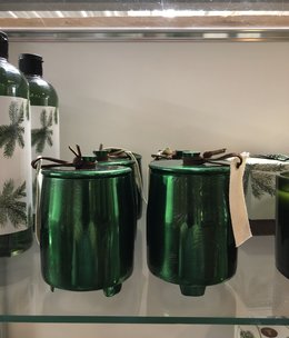 Frasier Fir FF Md Poured Candle/Green Tin****