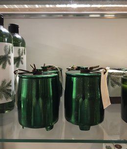 Frasier Fir Md Poured Candle/Green tin****