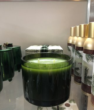 Frasier Fir FFr 17oz Poured Candle 3-wick, Green