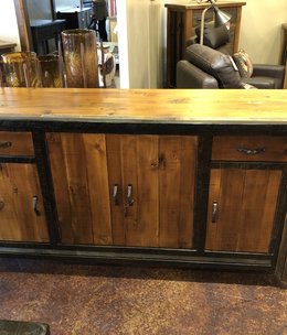 Cody Cody 4Dr/2Dwr Sideboard 84Wx21Sx42H