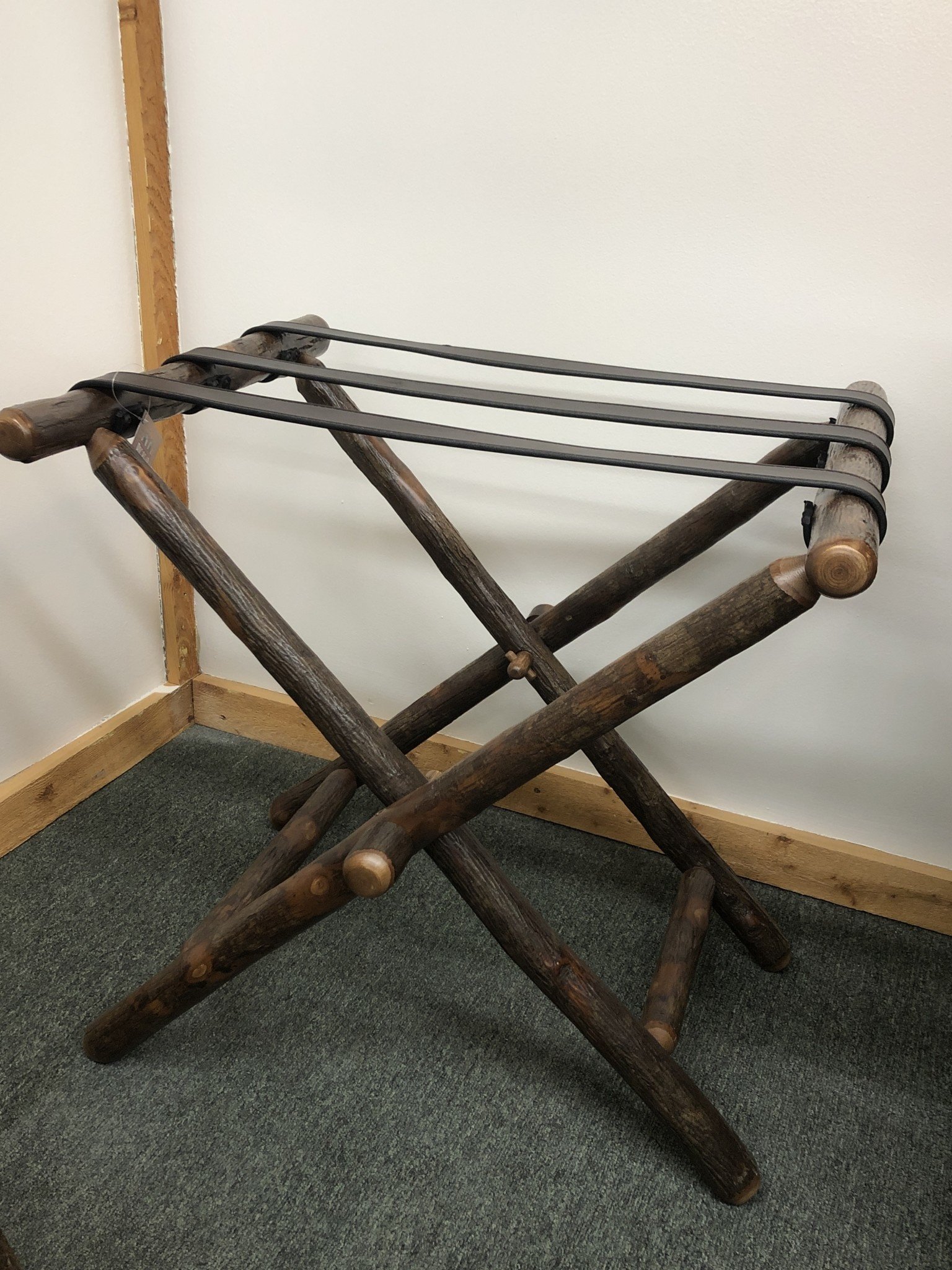 Co-ALBC Hickory Luggage Rack