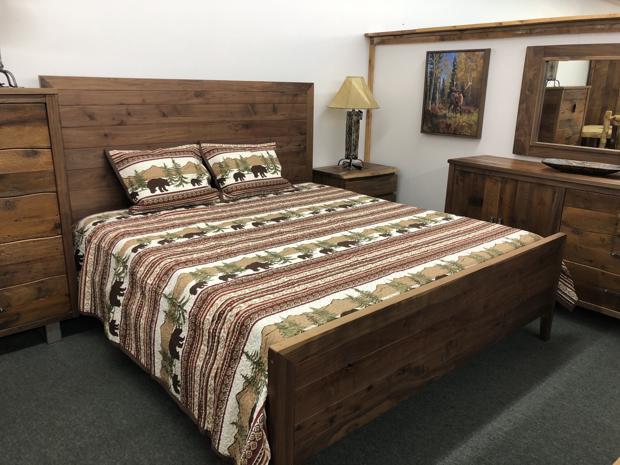 Hiend Bear Trail 3 pc Quilt Set- KING*****