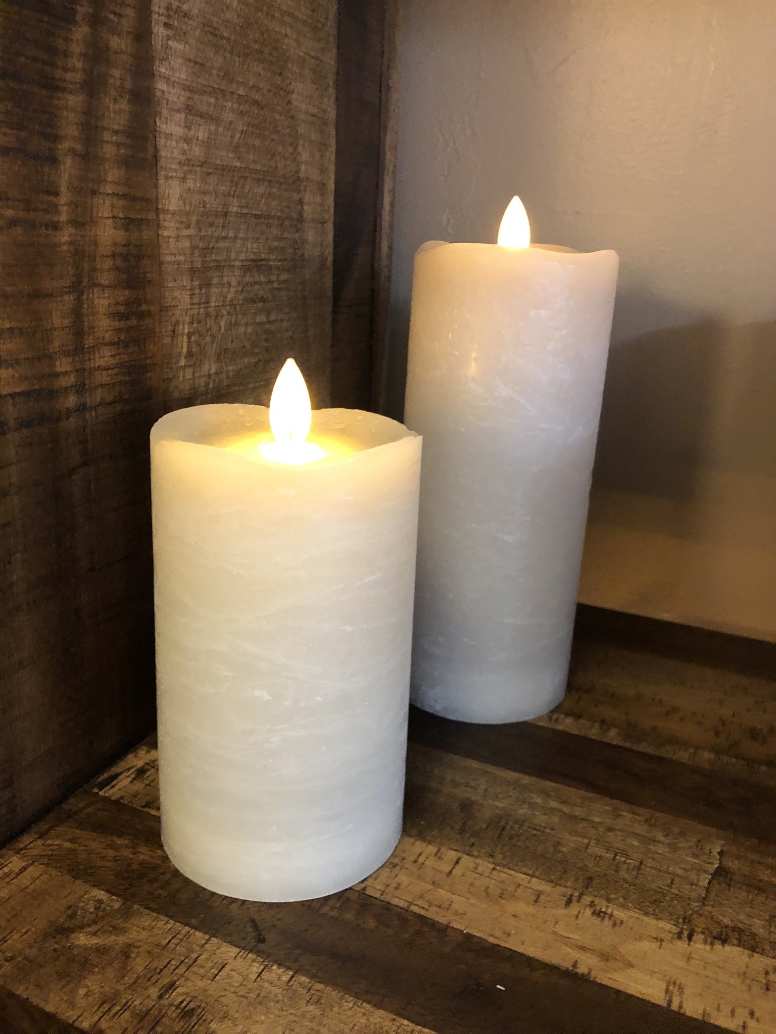 Sullivans Frosted Candle - Warm Sand - 3x7