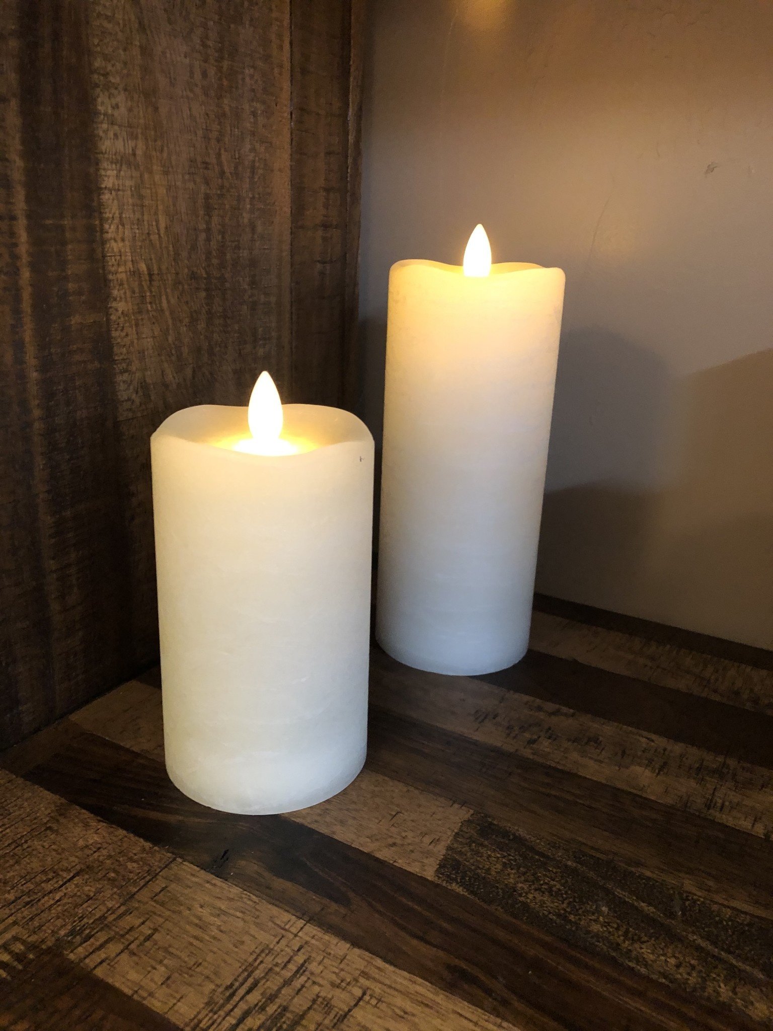 Sullivans Frosted Candle - Cream - 3x7