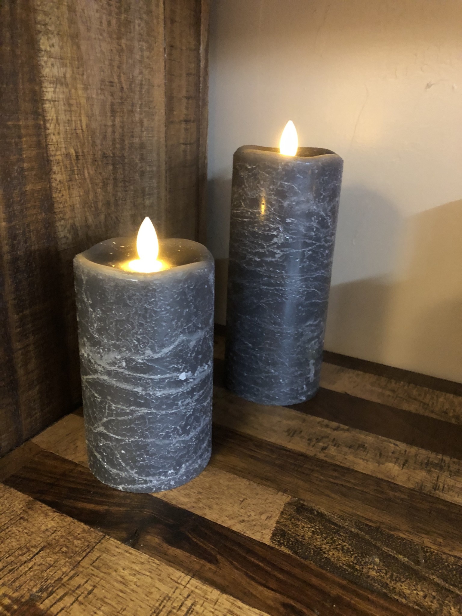 Sullivans Frosted Candle - Grey - 3x5