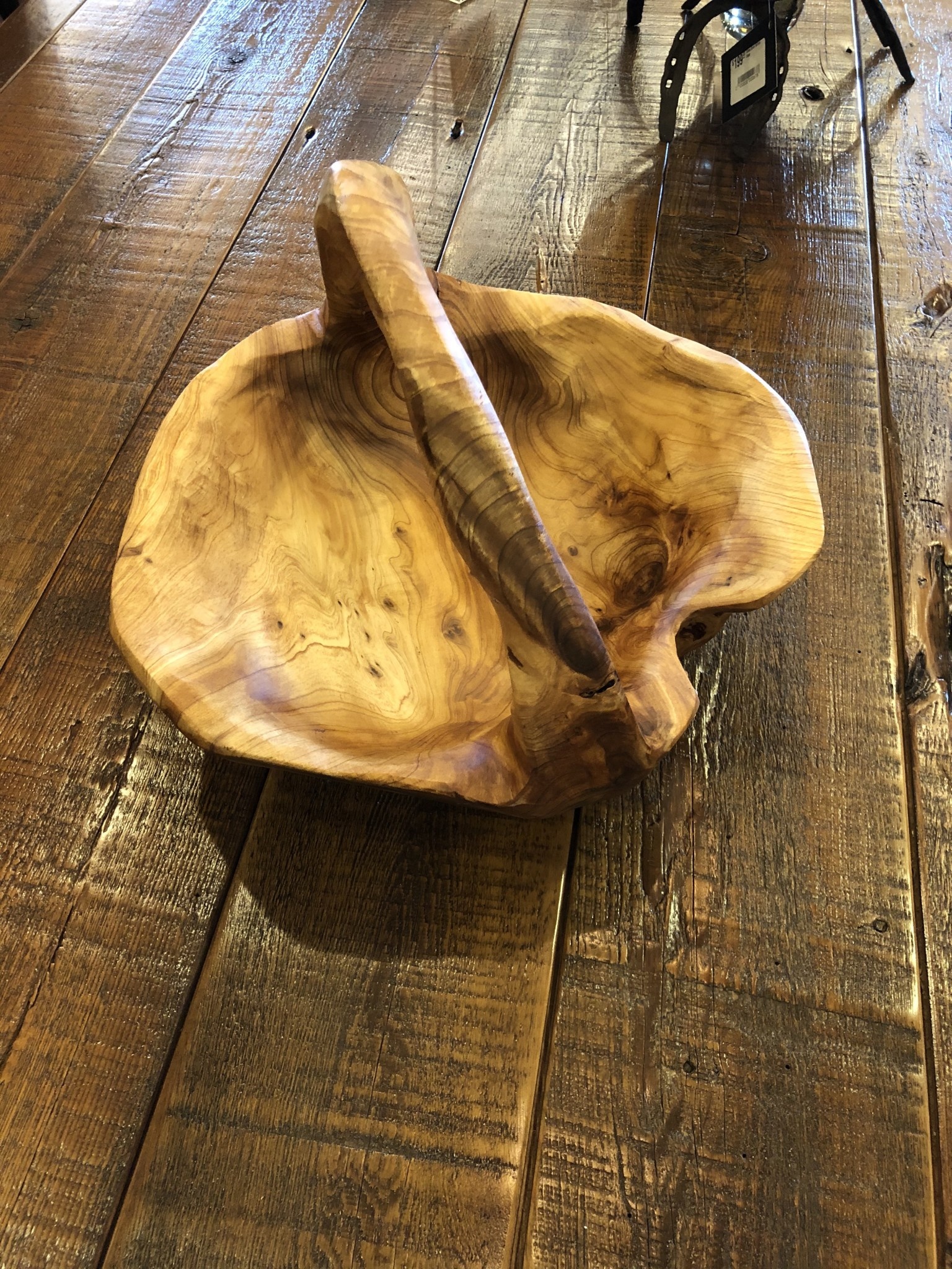 Dalin Enterprises Wood Basket w/handle - Medium