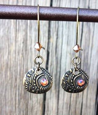 cool water jewelry EW558-192 Carnival Lights Embossed Brass Kidney Earrings cool water jewelry EW558-192 Carnival Lights Embossed Brass Kidney Earrings