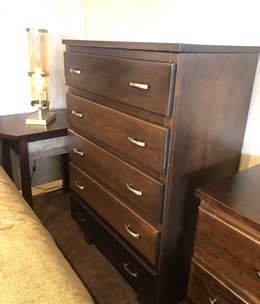 Green Gables Cherry Avenue 5 Drawer Chest 52H x 36W x 20D*****