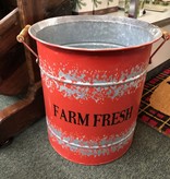 Uma Large Red Pail (98485)