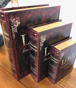 Uma WD Leather Book Boxes Set of 3  (Love)****