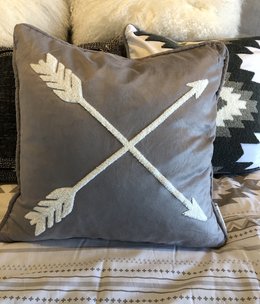 Hiend Free Spirit Arrow Pillow 18x18