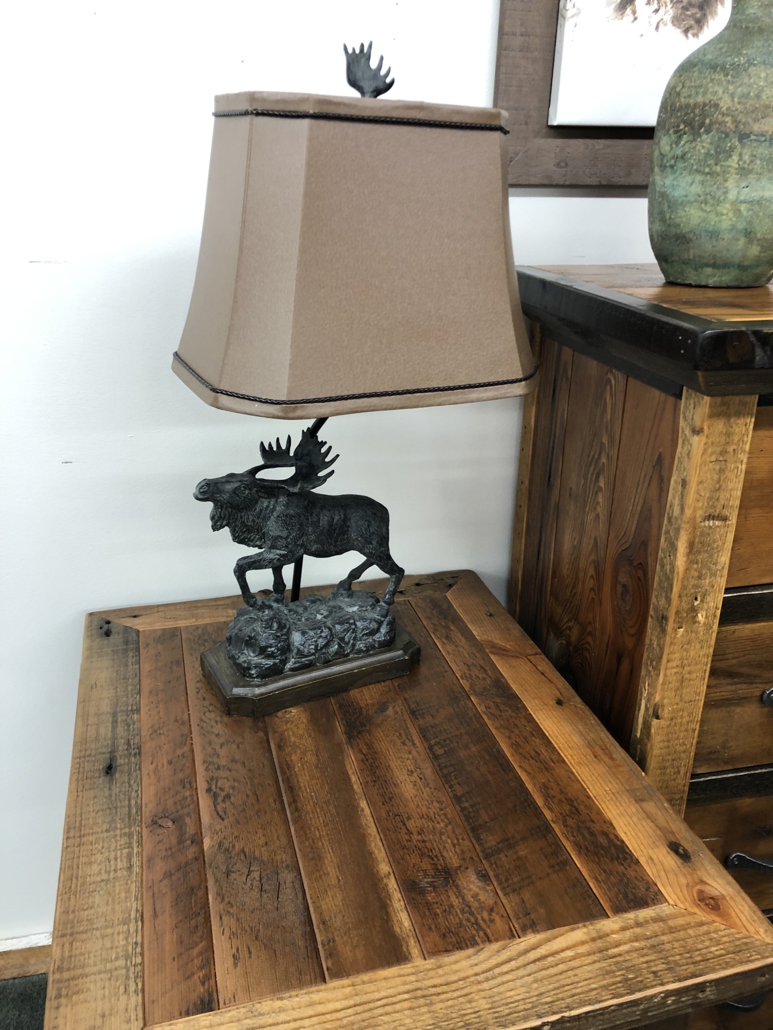 Crestview Majestic Moose Table Lamp