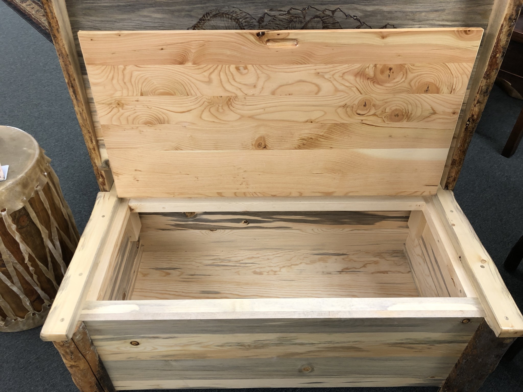 MCE Industries Rustic Entryway Storage Bench w/Back (artwork)