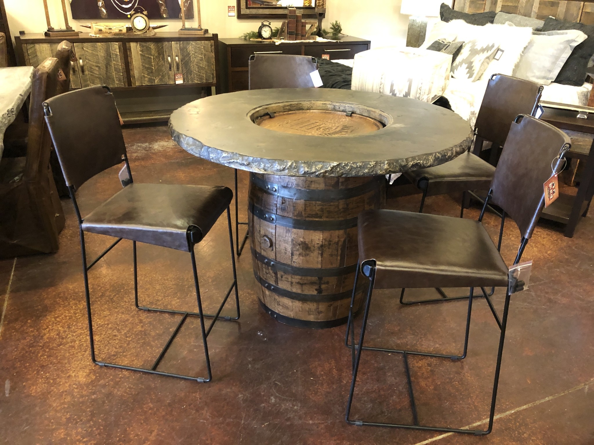 HTD New York COUNTER Height Chair 17x22x42