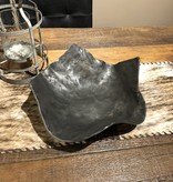Crestview Vaughn MEDIUM Charger 16"
