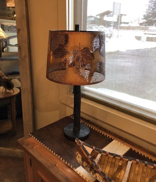 Crestview Oak Run Table Lamp