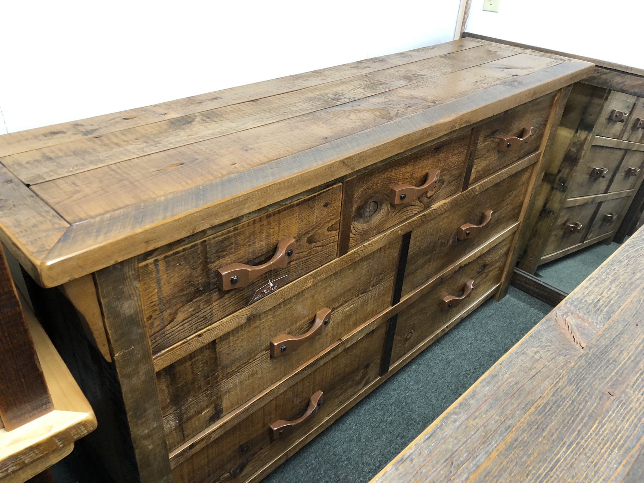Green Gables Stony Brooke 72" 7 Dwr Dresser 38.5x72x19.5