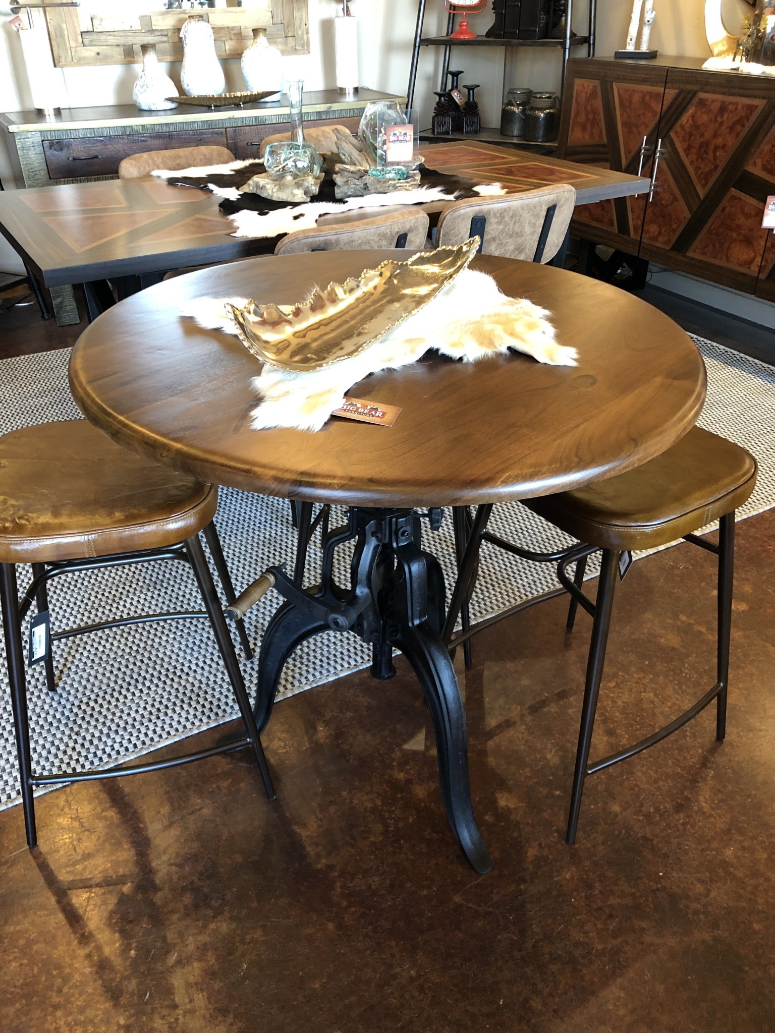 HTD Wellington Backless BAR Height Stool