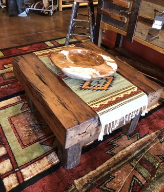 Artisans Super Chunky Square Center Table 36" x 32"
