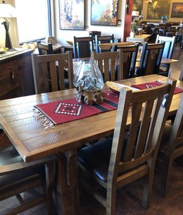 Green Gables Mossy Oak Royal Mission 7' Dining Table