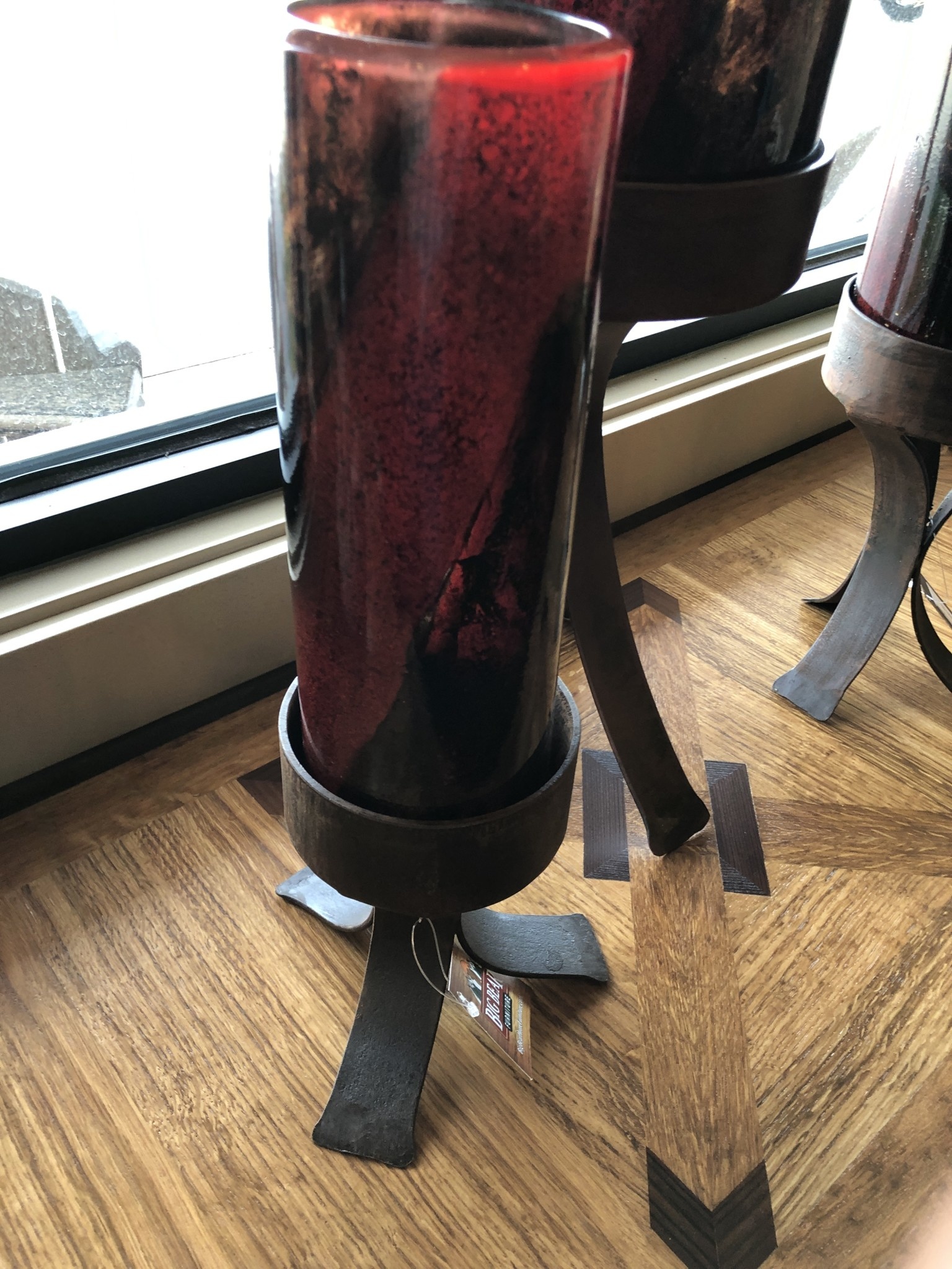 Artisans 4" Titan Glass Cylinder w/Iron Base*****