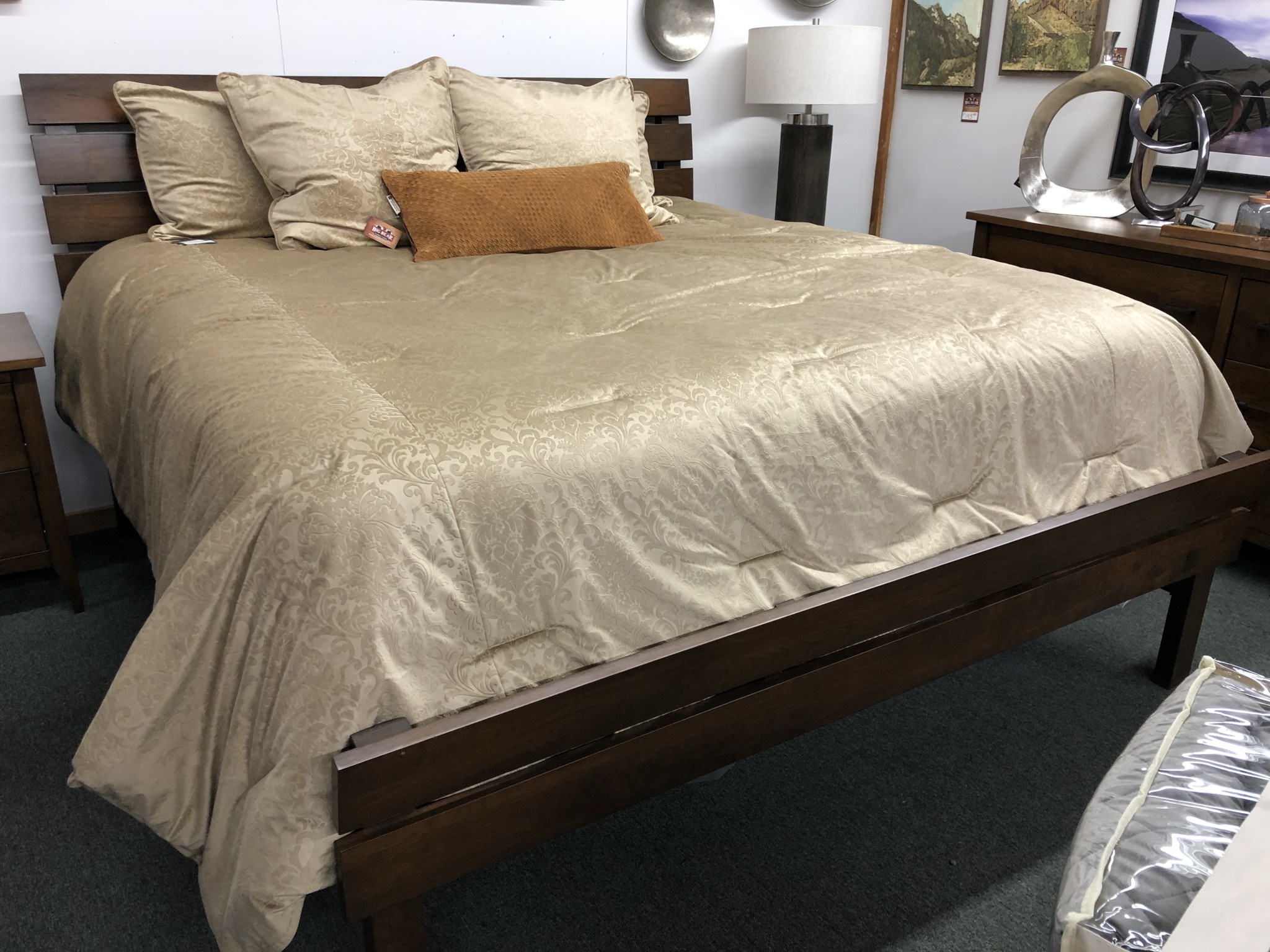 Green Gables Malibu KING Bed