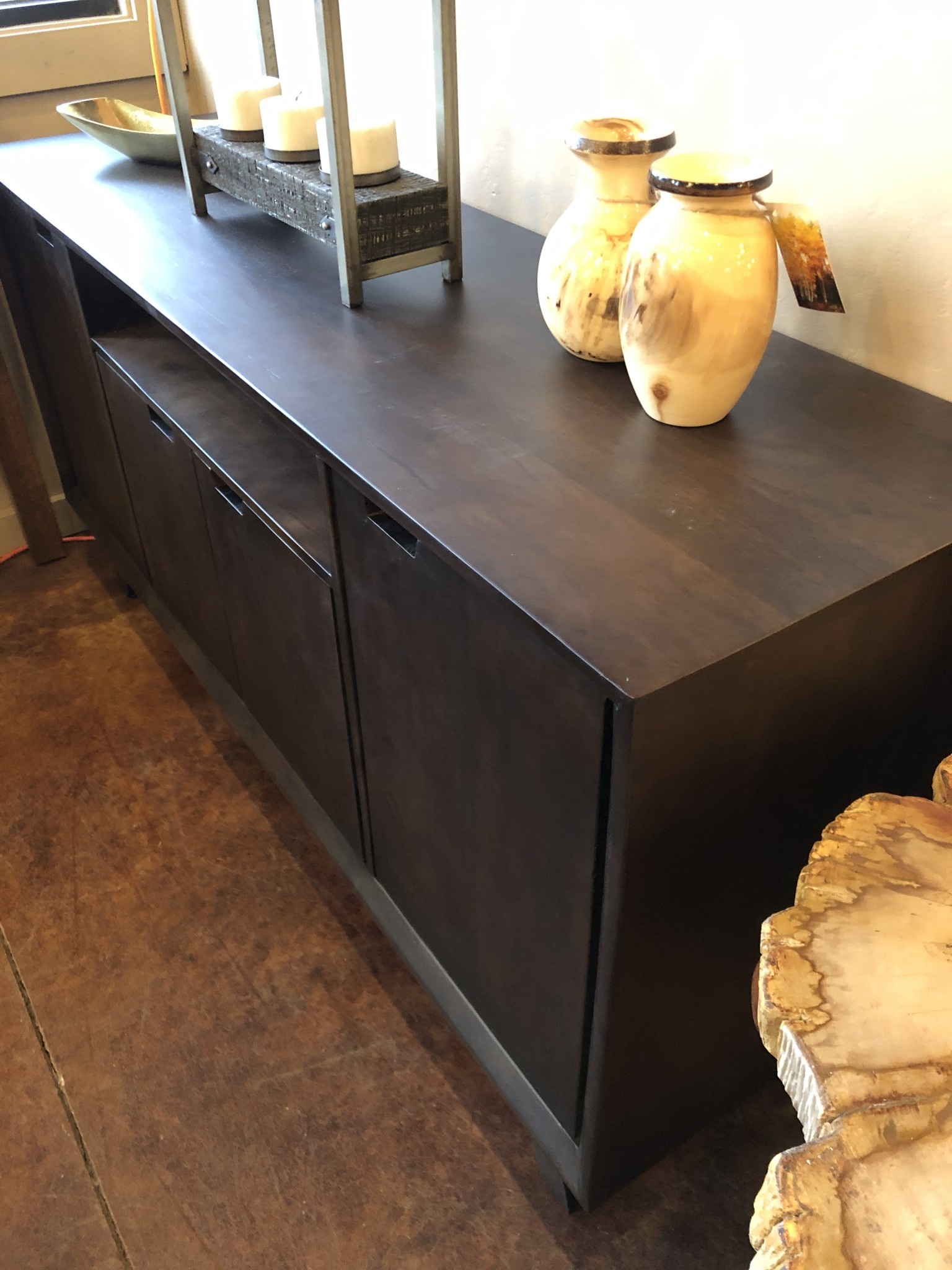 HTD Serengeti 62" Sideboard 62x18x32****