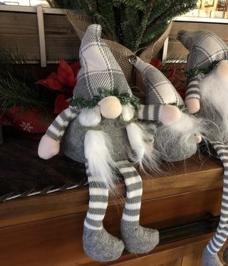 Sullivans Boy or Girl Gnome  PN3495 Sullivans Boy or Girl Gnome  PN3495