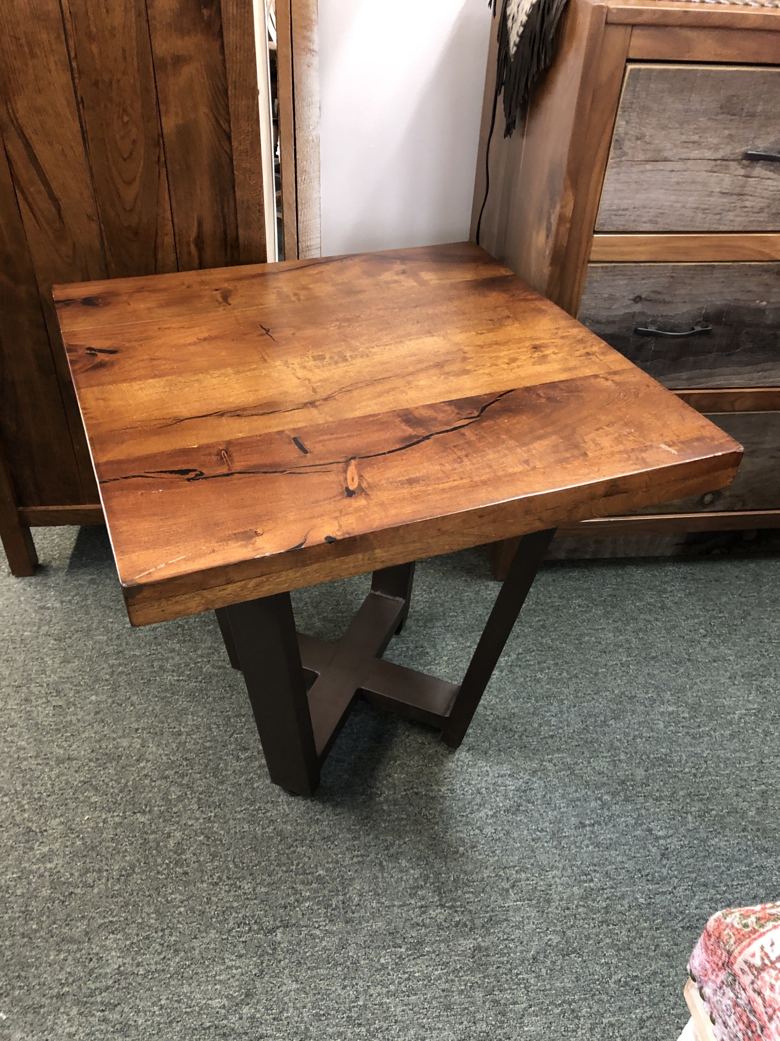 Green Gables Steel Traditions Torrington Square End Table-Mesquite