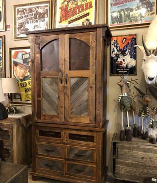 Green Gables Western Traditions Dove Creek Armoire