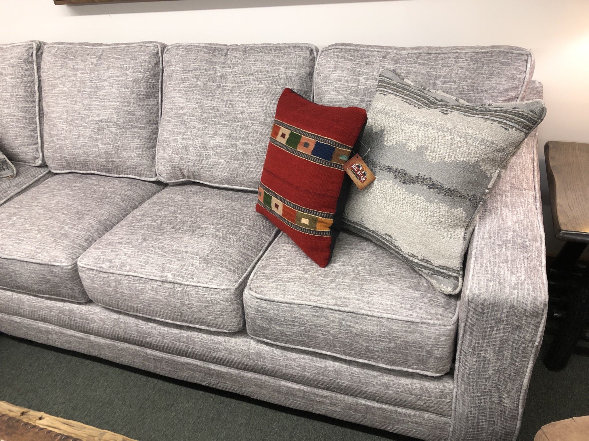 IMF 1290 Sectional