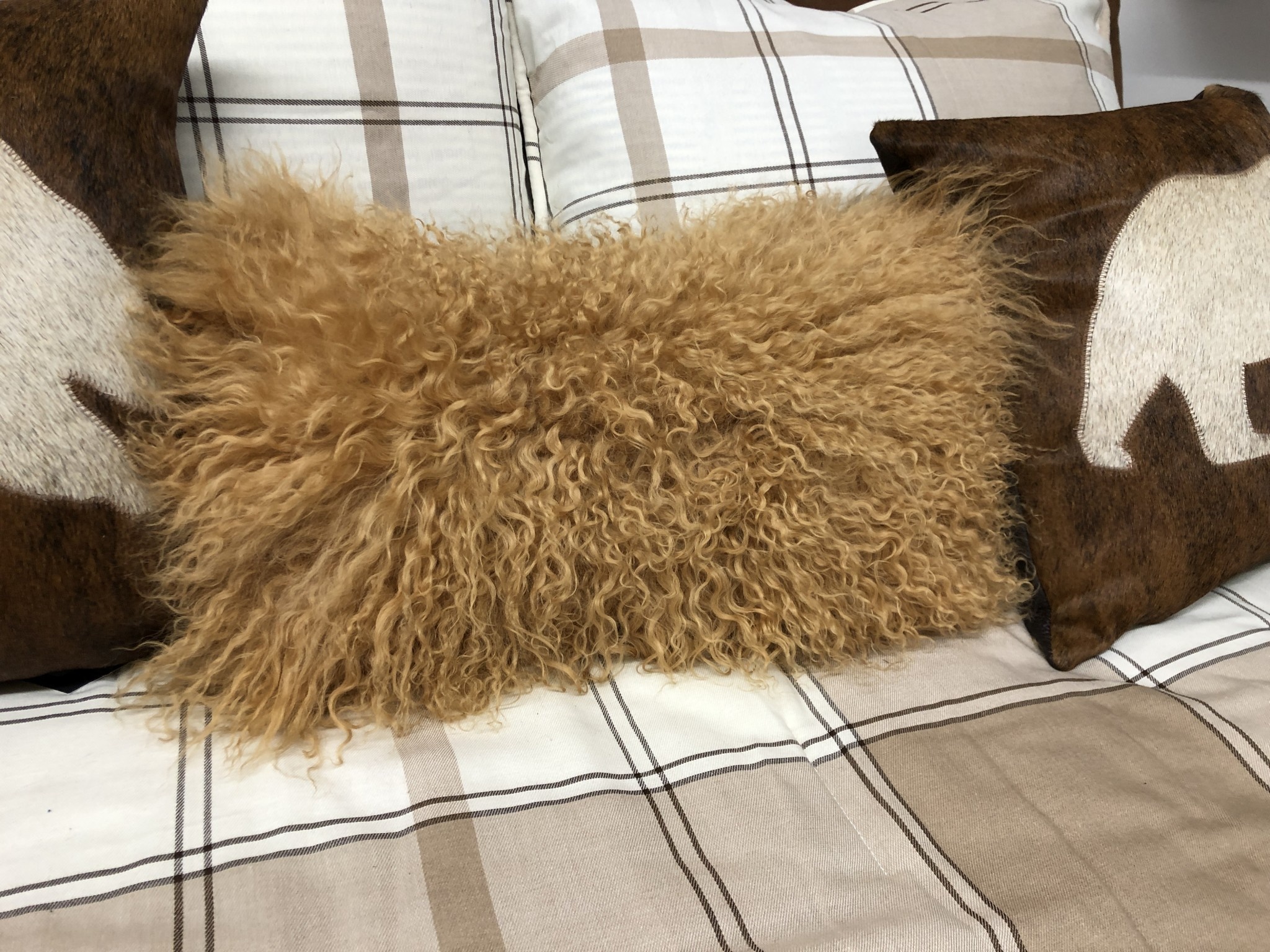 Gaucho Tibetan Lamb Pillow 10x18