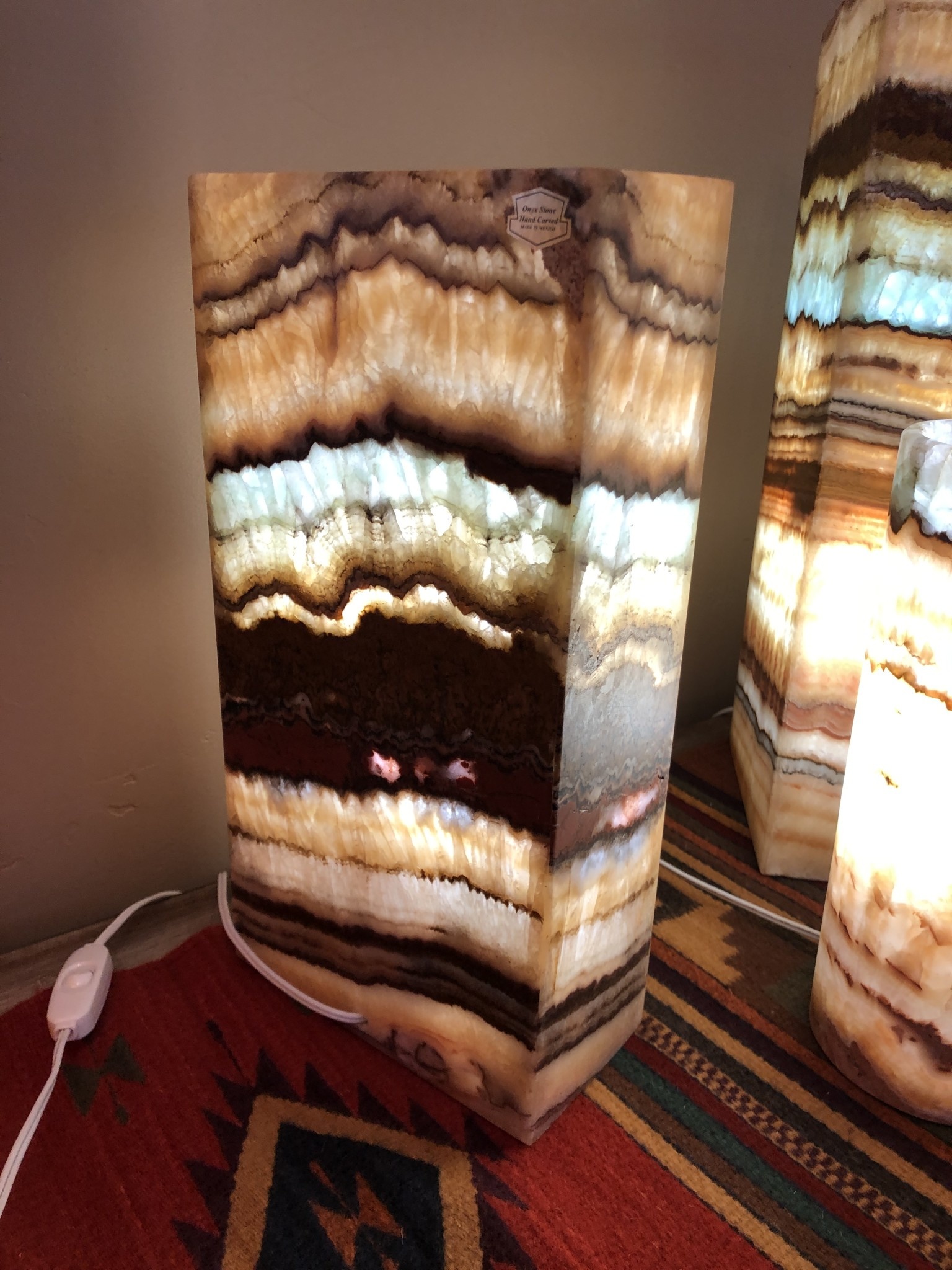 BS Trading 157 Rectangle Onyx Lamp 16x8x4