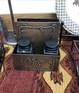 Park Design Valley Pine Napkin/Salt & Pepper Holder