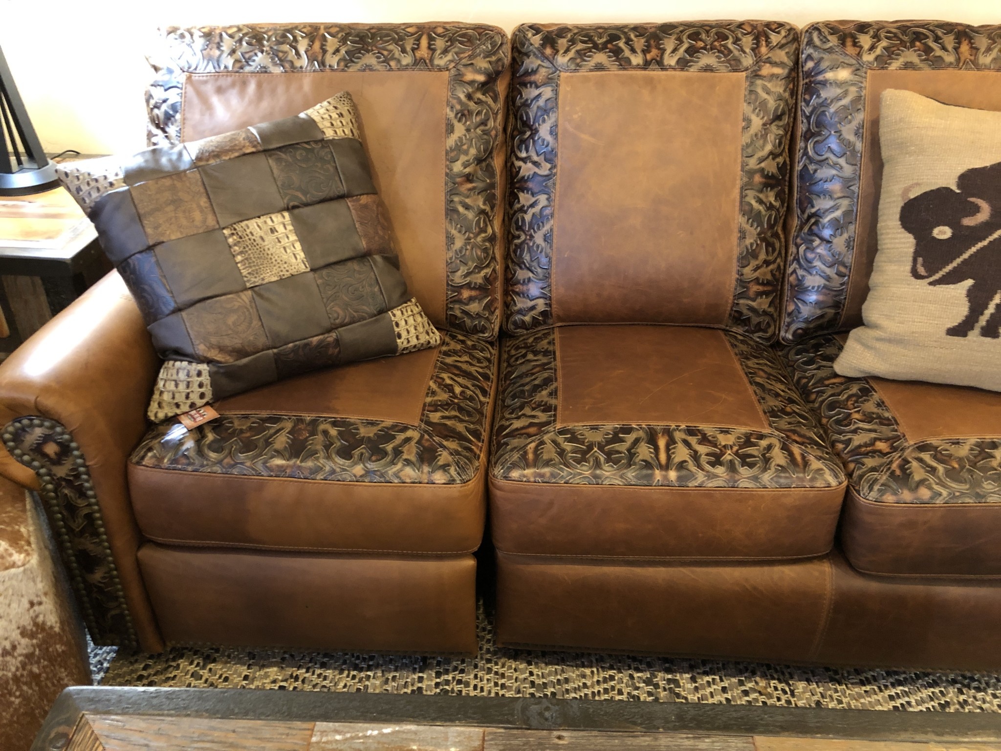 Omnia Frisco Reclining Sectional