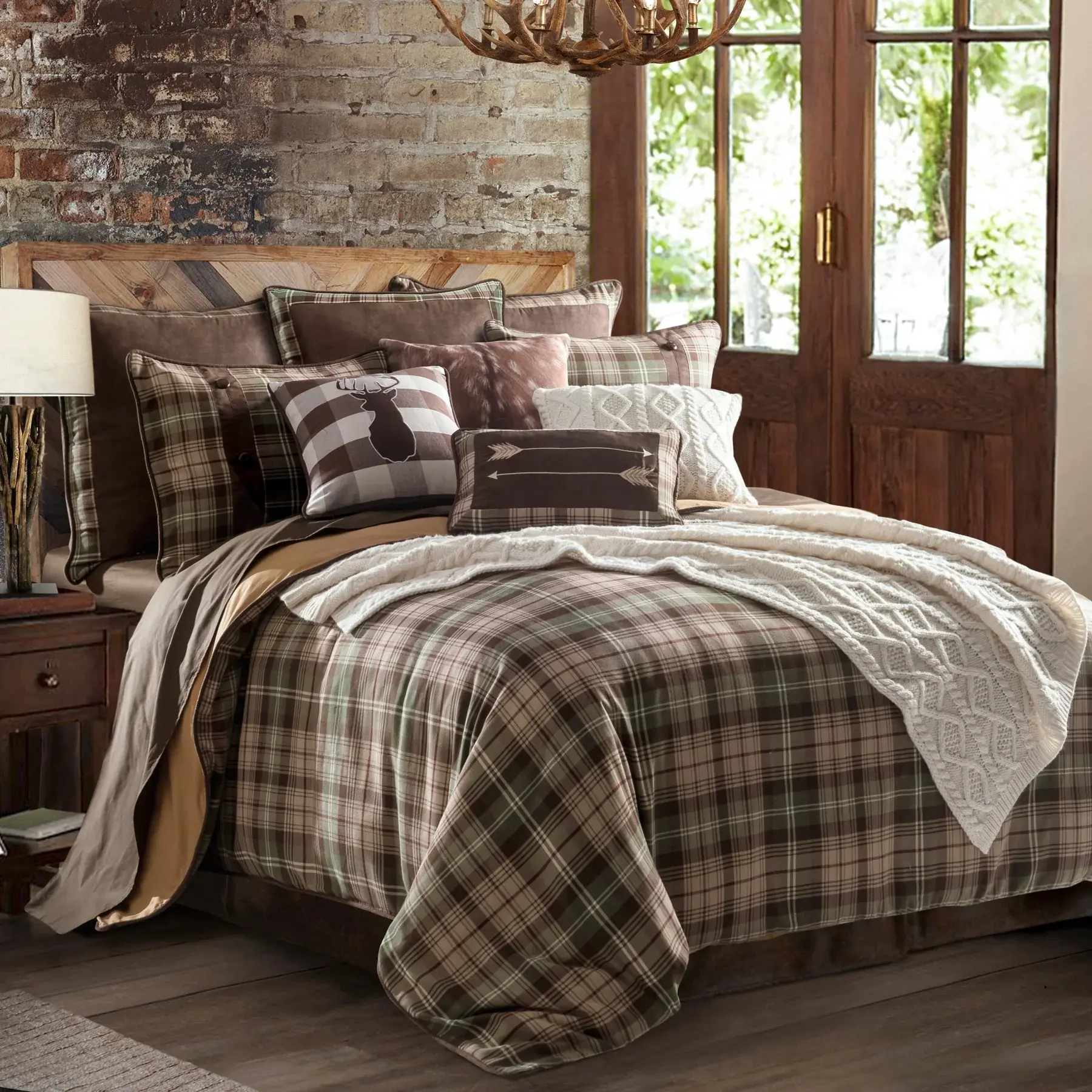 Hiend Huntsman 4 pc Comforter Set - KING