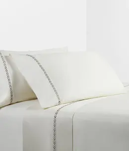 Hiend 350 TC Sheet Set w/Arrow Embroidery - Queen